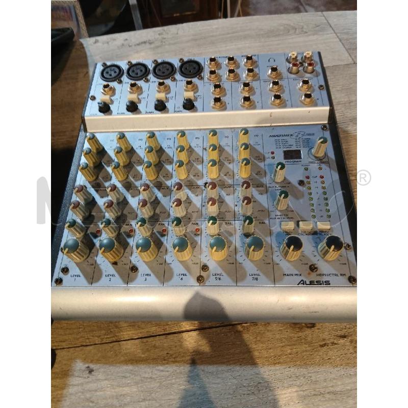 MIXER ALESIS  MULTIMIX 8  | Mercatino dell'Usato Busnago 1