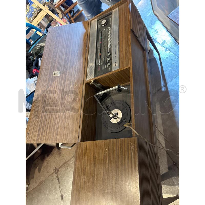 MOBILE STEREO GIRADISCHI GRUNDING (SI ACCENDE MA NON FUNZIONANTE) | Mercatino dell'Usato Busnago 1