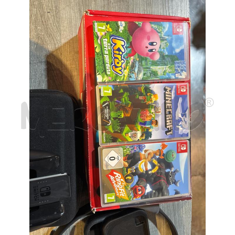 NINTENDO SWITCH CON 3 GIOCHI E ACCESSORI | Mercatino dell'Usato Busnago 3