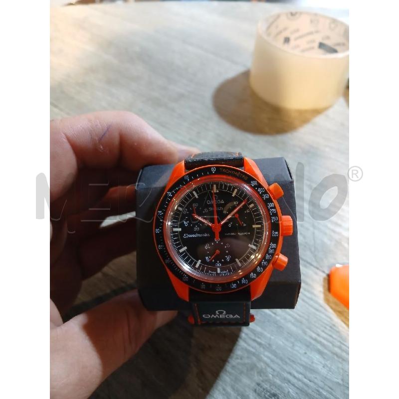 OROLOGIO DA POLSO MOON SWATCH (PARI AL NUOVO) | Mercatino dell'Usato Busnago 4
