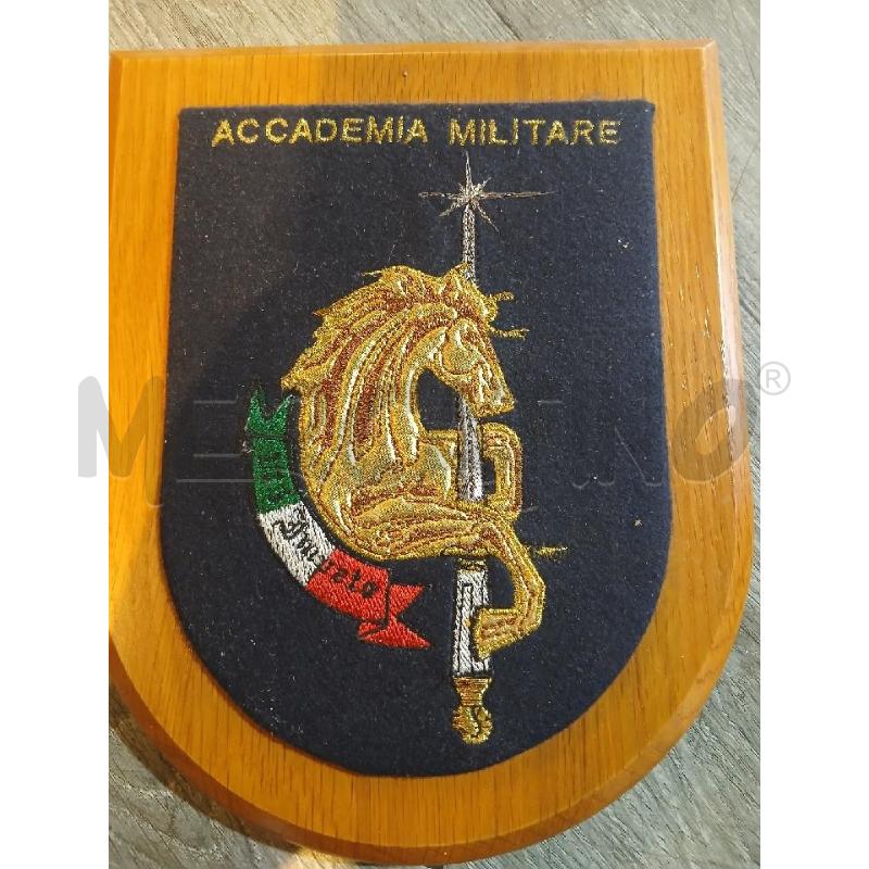 PLACCA CREST ACCADEMIA MILITARE IN STOFFA  | Mercatino dell'Usato Busnago 1