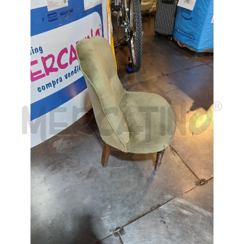POLTRONCINA DA CAMERA VERDE | Mercatino dell'Usato Busnago 2