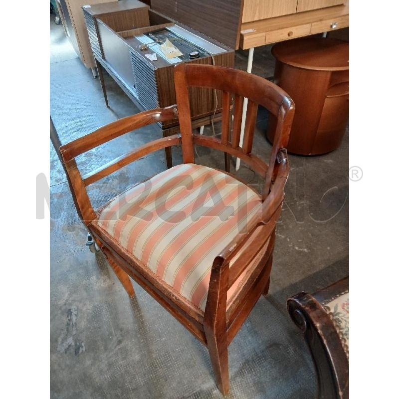 POLTRONCINA STILE LIBERTY | Mercatino dell'Usato Busnago 2
