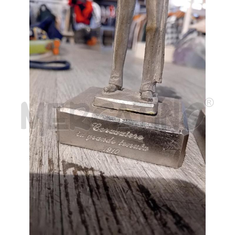 STATUINE PZ2 CARABINIERI PELTRO  | Mercatino dell'Usato Busnago 2