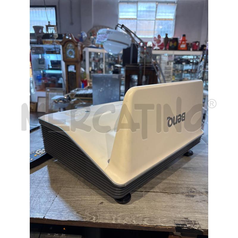 VIDEO PROIETTORE BENQ MX712UST | Mercatino dell'Usato Busnago 4