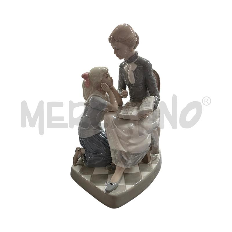 STATUETTA PORCELLANA D'AVILA VALENCIA | Mercatino dell'Usato Triuggio 1