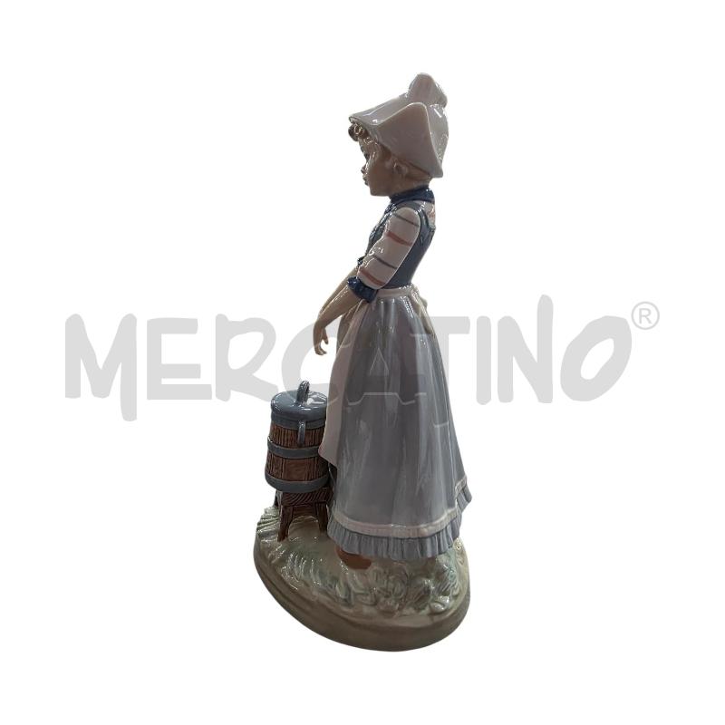 STATUETTA PORCELLANA D'AVILA VALENCIA | Mercatino dell'Usato Triuggio 2