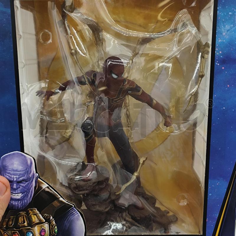 ACTION FIGURE SPIDER-MAN AVENGERS INFINITY WAR GALLERY DIORAMA | Mercatino dell'Usato Corbetta 3