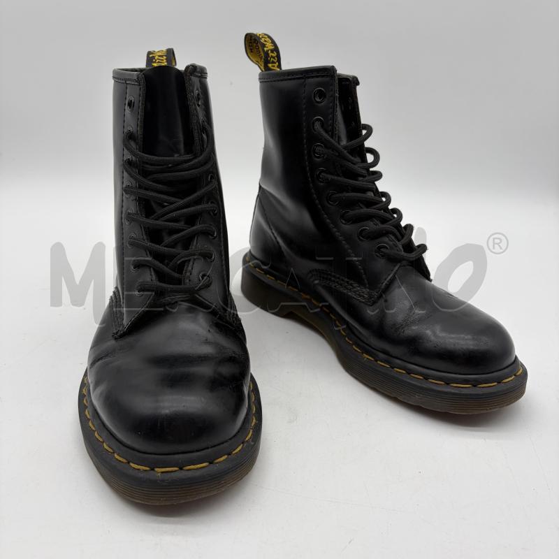 ANFIBI DONNA DR MARTENS NERO CLASSICO BASSO | Mercatino dell'Usato Corbetta 1