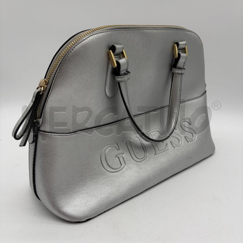 BORSA DONNA GUESS ARGENTATO SINT SCRITTA RILIEVO | Mercatino dell'Usato Corbetta 3