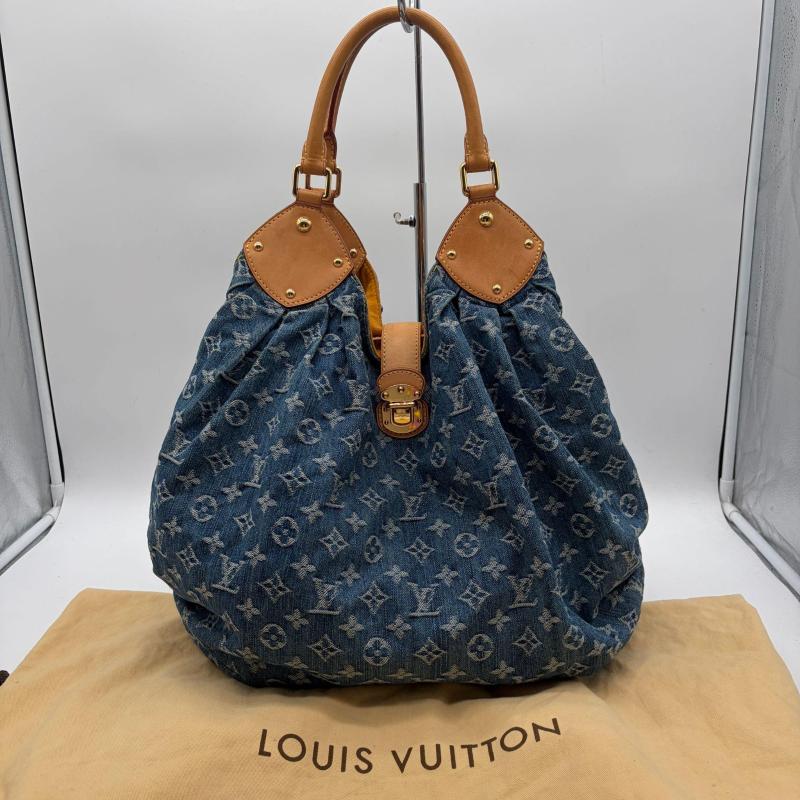 BORSA DONNA LOUIS VUITTON MAHINA JEANS INS PELLE INT SCAM | Mercatino dell'Usato Corbetta 1