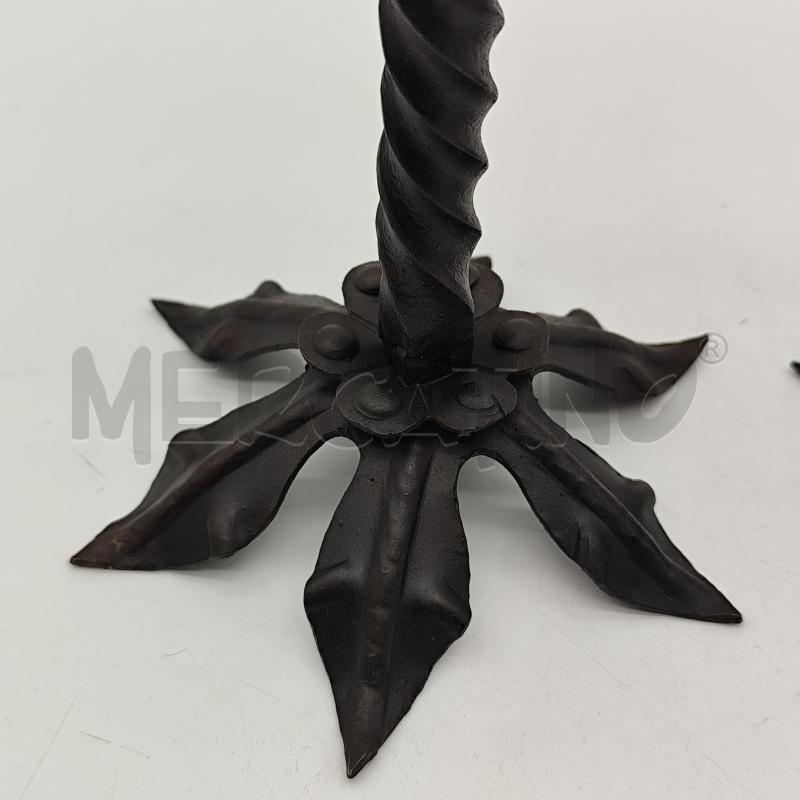 CANDELABRI COPPIA IN FERRO BATTUTO LAVORAZIONE ANTICA | Mercatino dell'Usato Corbetta 4