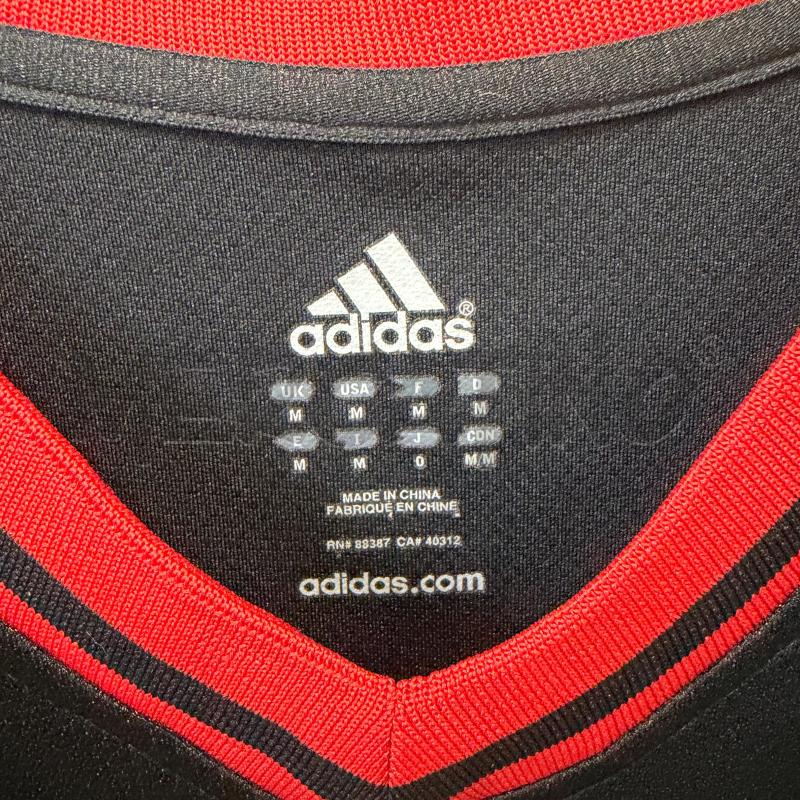CANOTTA UOMO ADIDAS CHICAGO BULLS ROSE NERO PROFILI ROSSO | Mercatino dell'Usato Corbetta 2