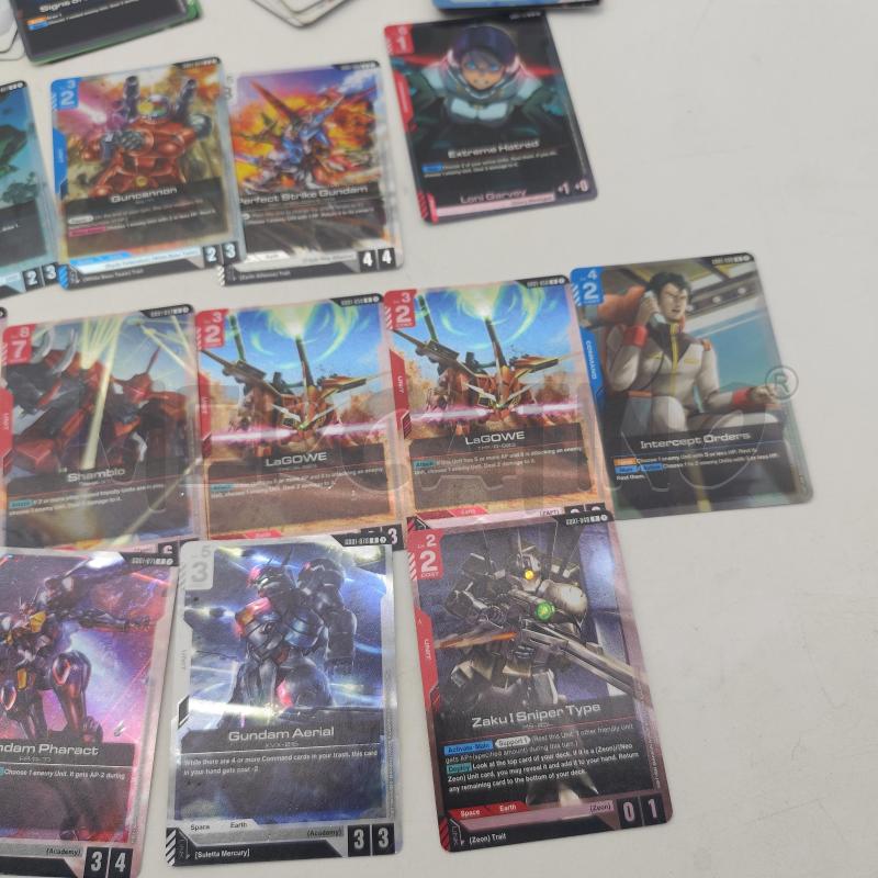 CARTE GUNDAM TGC LOTTO MISTO 65PZ | Mercatino dell'Usato Corbetta 3