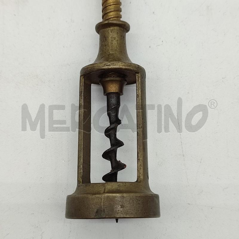 CAVATAPPI ANTICO A MANOVELLA IN METALLO | Mercatino dell'Usato Corbetta 3