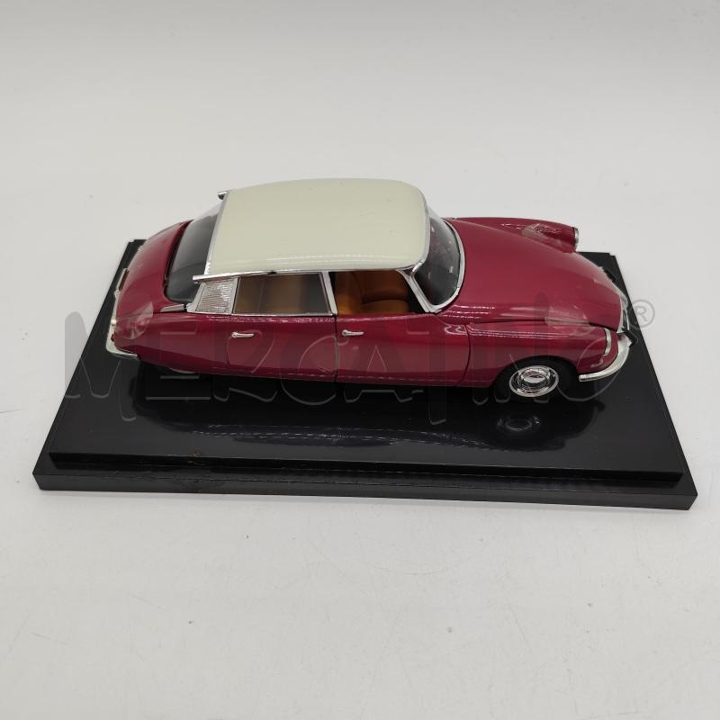 CITROEN DS 19 1963 QUATTRORUOTE 1/24 MODELLINO  | Mercatino dell'Usato Corbetta 2