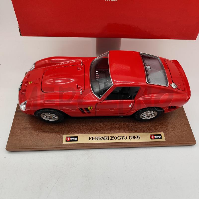 FERRARI 250 GTO 1962 BURAGO 3511 1/18 MODELLINO  | Mercatino dell'Usato Corbetta 2