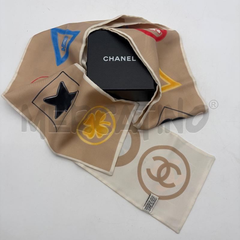 FOULARD CHANEL STRISCIA ECRU/BIANCO SIMBOLI | Mercatino dell'Usato Corbetta 1