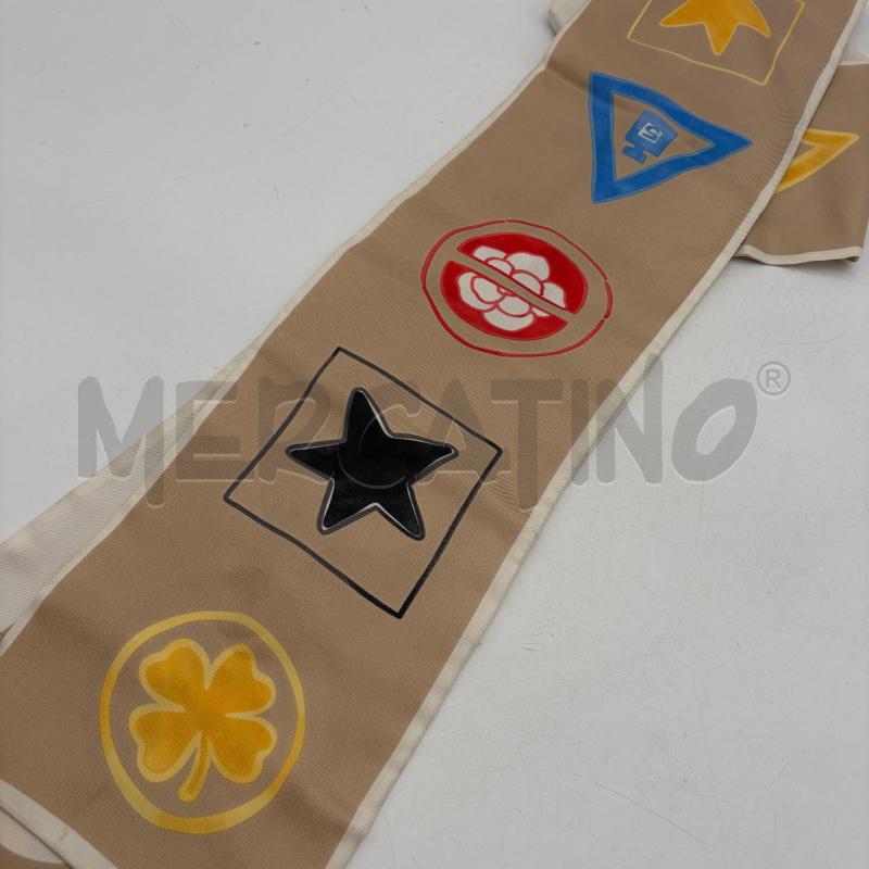 FOULARD CHANEL STRISCIA ECRU/BIANCO SIMBOLI | Mercatino dell'Usato Corbetta 5