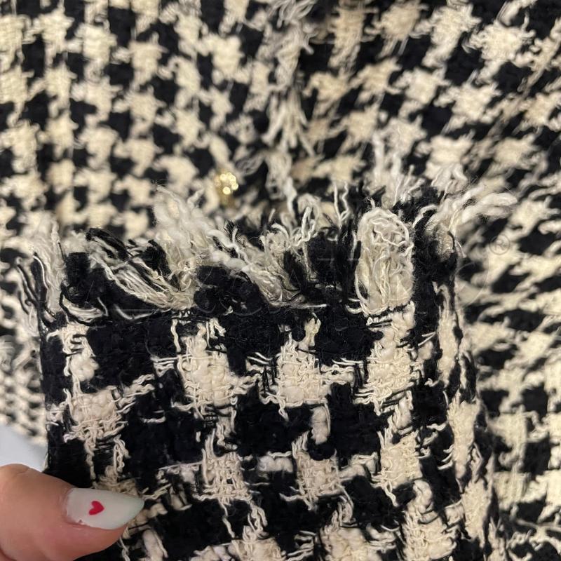 GIACCA DONNA LUISA SPAGNOLI PIEDEPOULE PANNA/NERO BORDI SFILATO | Mercatino dell'Usato Corbetta 3
