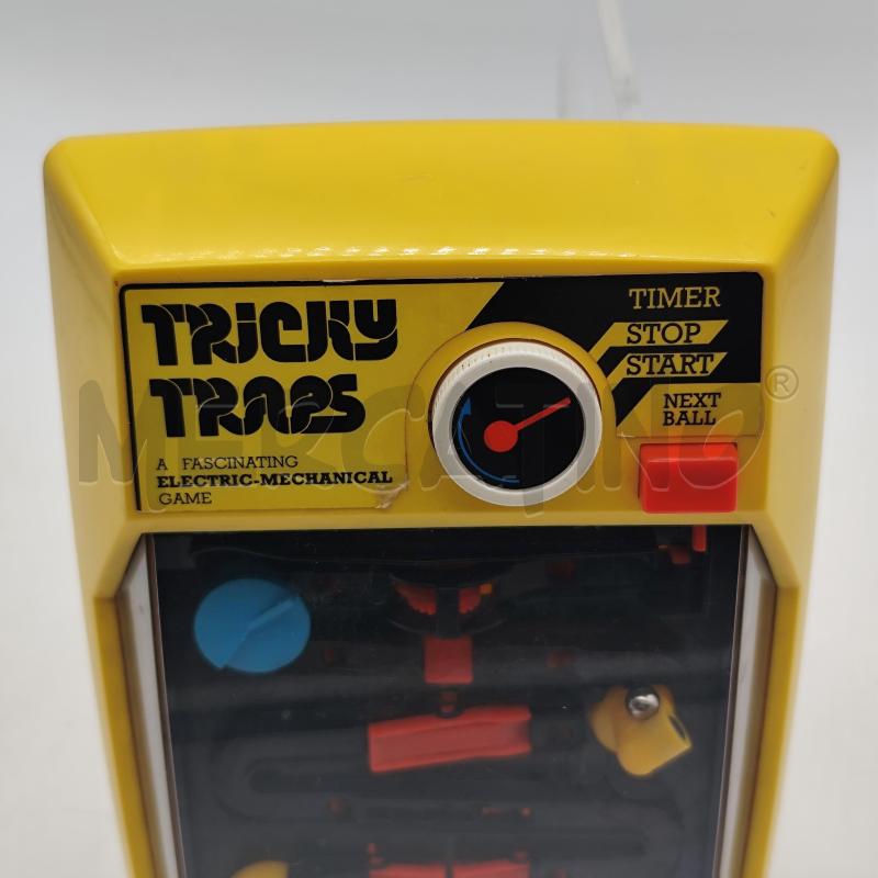 GIOCO TRICKY TRAPS TOMY | Mercatino dell'Usato Corbetta 2