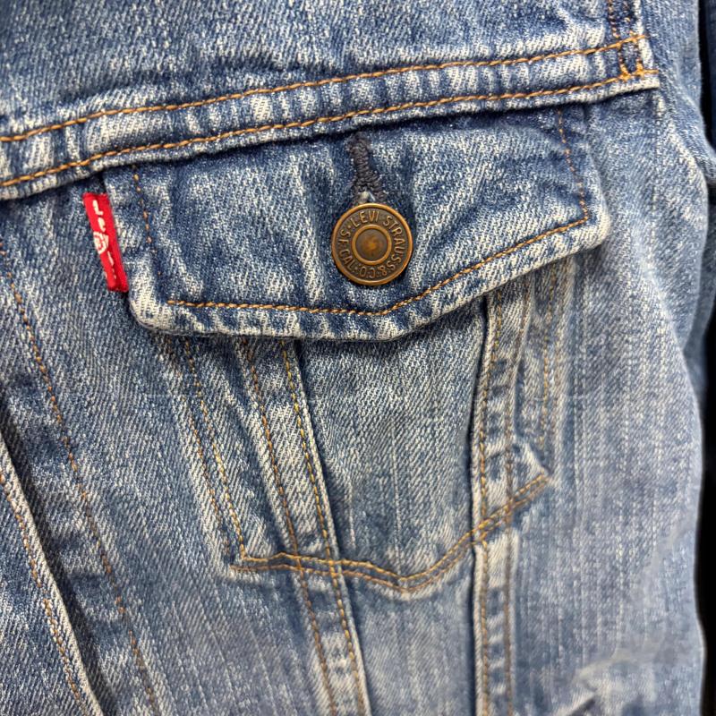 GIUBBINO DONNA LEVI'S JEANS SFUM SAGOM | Mercatino dell'Usato Corbetta 3