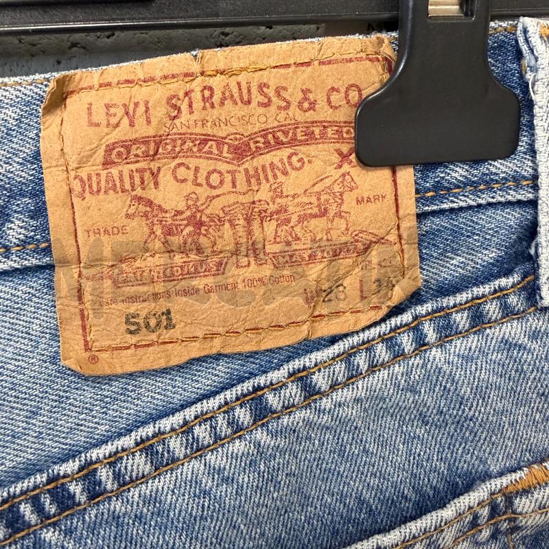 JEANS DONNA LEVIS 501 CHIARO STRAPPI MANINA | Mercatino dell'Usato Corbetta 3