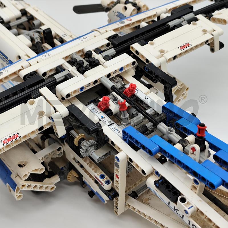LEGO TECHNIC SET 42025 CARGO PLANE 2014 | Mercatino dell'Usato Corbetta 4