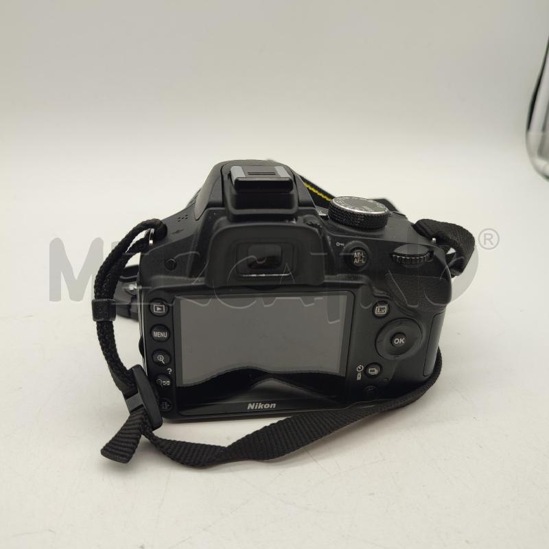 MACCHINA FOTOGRAFICA NIKON D3200 CON ACCESSORI | Mercatino dell'Usato Corbetta 4