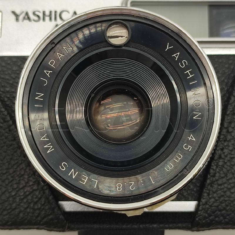 MACCHINA FOTOGRAFICA YASHICA MG-1 | Mercatino dell'Usato Corbetta 2