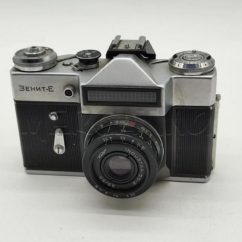 MACCHINA FOTOGRAFICA ZENITH VINTAGE | Mercatino dell'Usato Corbetta 1