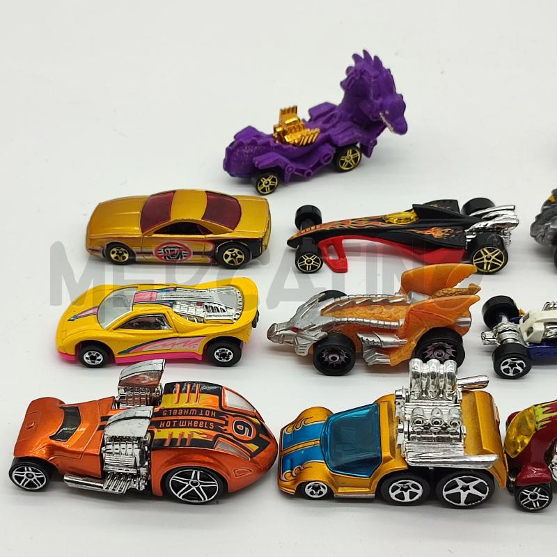 MACCHININE HOTWHEELS LOTTO 16PZ | Mercatino dell'Usato Corbetta 2