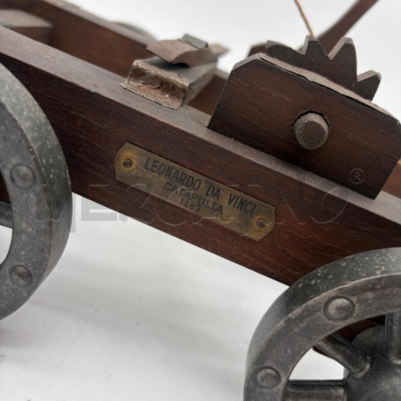 MODELLINO CATAPULTA LEONARDO DA VINCI IN LEGNO | Mercatino dell'Usato Corbetta 2
