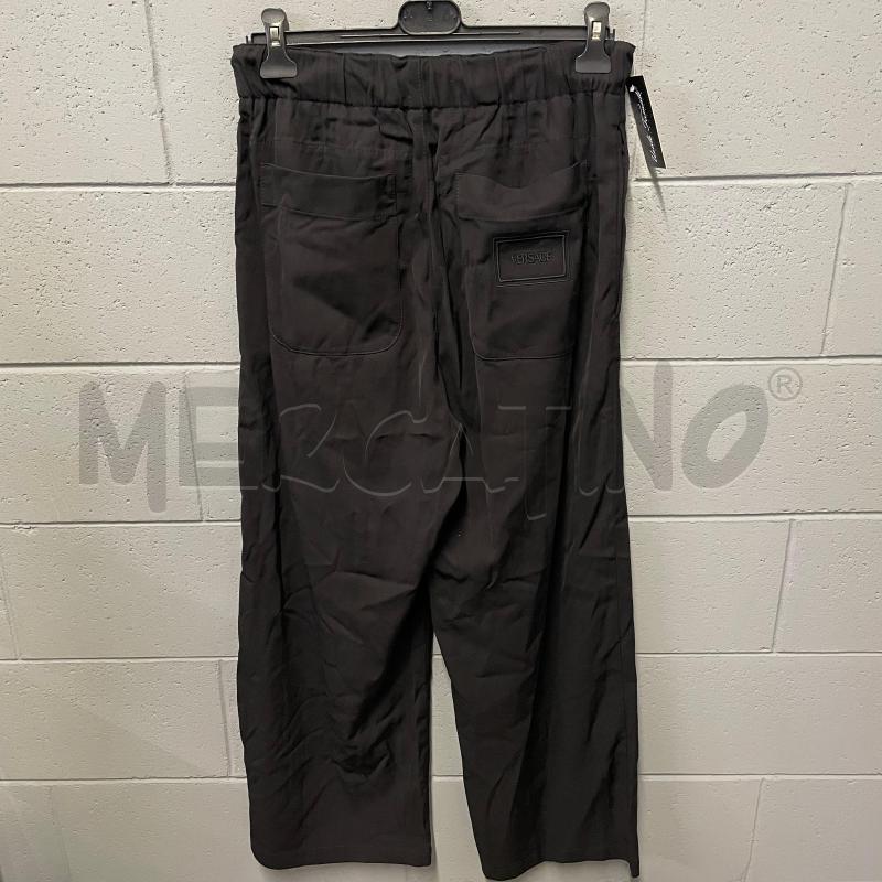 PANTALONE DONNA VERSACE NERO AMPIO COULISSE TASCHE | Mercatino dell'Usato Corbetta 3