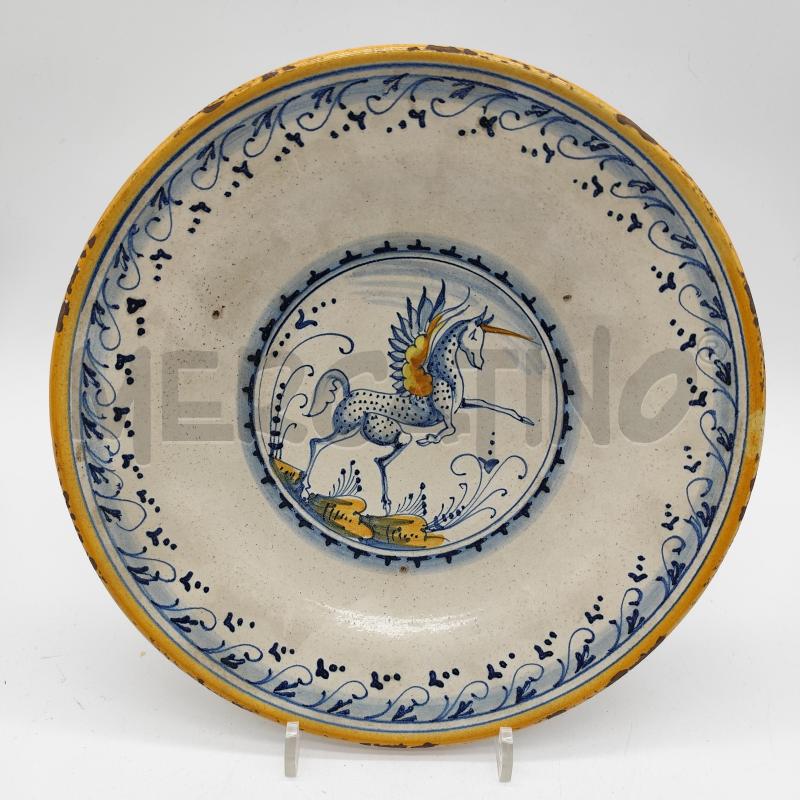 PIATTO MAIOLICA CON UNICORNO DECORATO  | Mercatino dell'Usato Corbetta 1