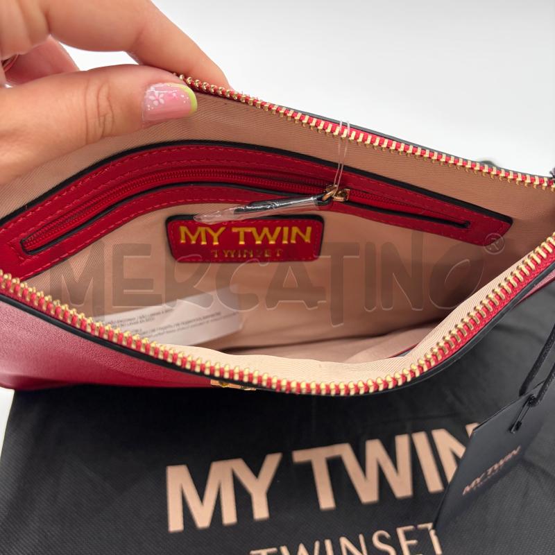 POCHETTE TWINSET ROSSO GRANDE MOSCHETTONE CUORE DORATO | Mercatino dell'Usato Corbetta 4