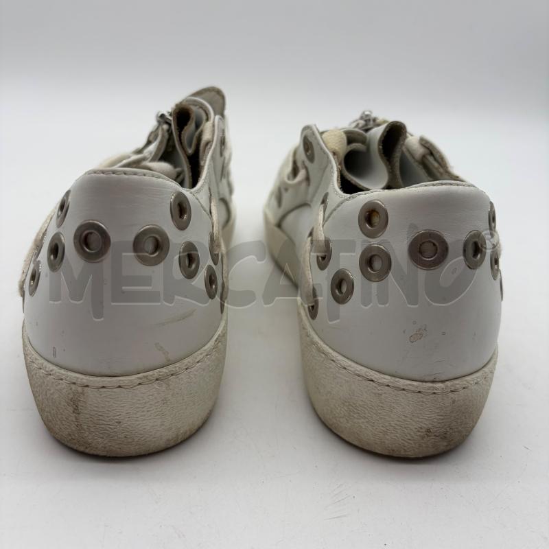 SCARPE DONNA N 21 BIANCO PELLE OCCHIELLI ZIP FRONTE | Mercatino dell'Usato Corbetta 2