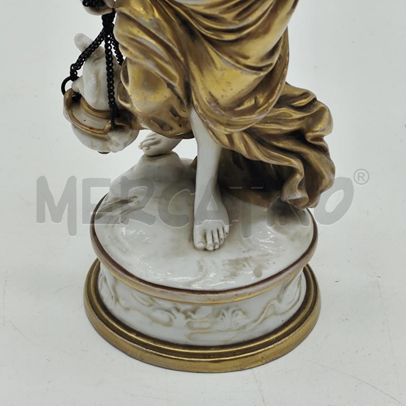 SCULTURA APODIMONTE DONNA VESTI DORATE | Mercatino dell'Usato Corbetta 3