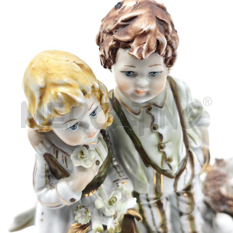 SCULTURA CAPODIMONTE EDOARDO TASCA DUE BAMBINI | Mercatino dell'Usato Corbetta 3