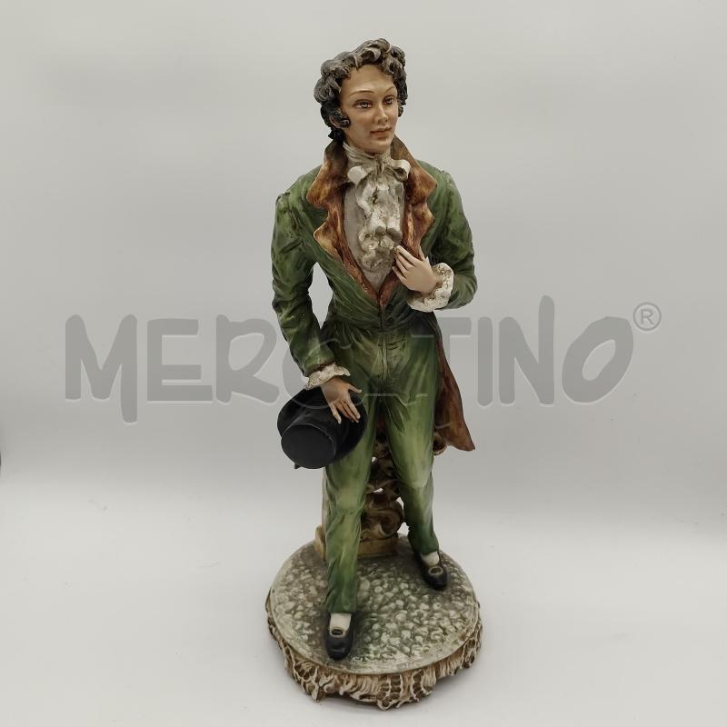 SCULTURA CAPODIMONTE MOLLICA UOMO VESTITO VERDE | Mercatino dell'Usato Corbetta 1