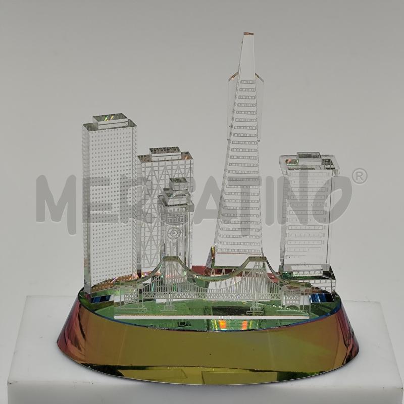 SCULTURA FINE LINE SKYLINE CRISTALLO | Mercatino dell'Usato Corbetta 1