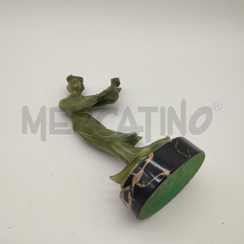 STATUINA SUONATRICE ORIENTALE PIETRA VERDE | Mercatino dell'Usato Corbetta 4