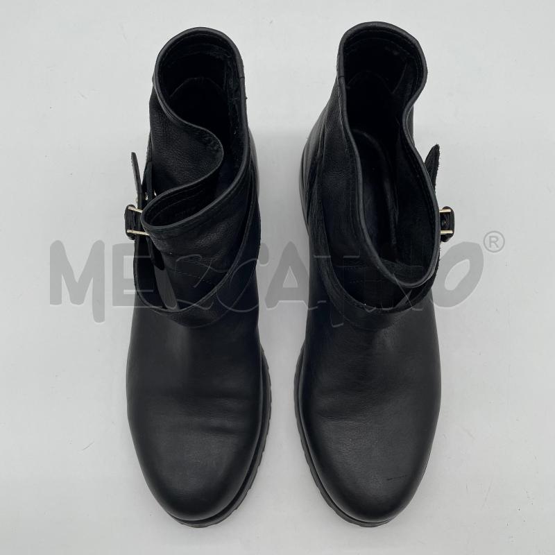STIVALETTI DONNA PATRIZIA PEPE NERO PELLE FIBBIA LOGO DORATO  | Mercatino dell'Usato Corbetta 4