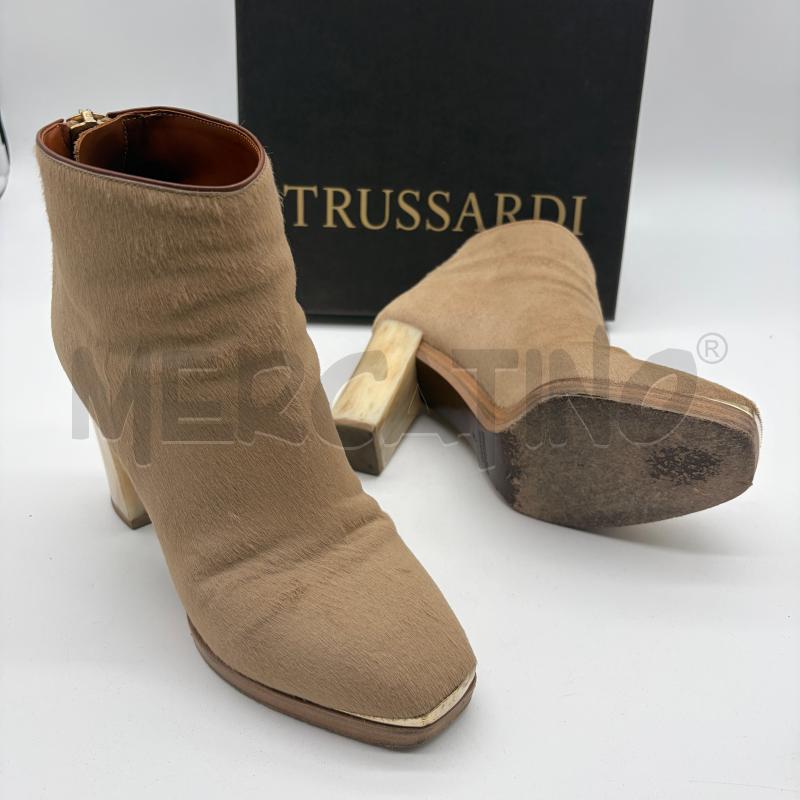 STIVALETTI DONNA TRUSSARDI ECRU CAVALLINO TACCO EFF OSSO | Mercatino dell'Usato Corbetta 5