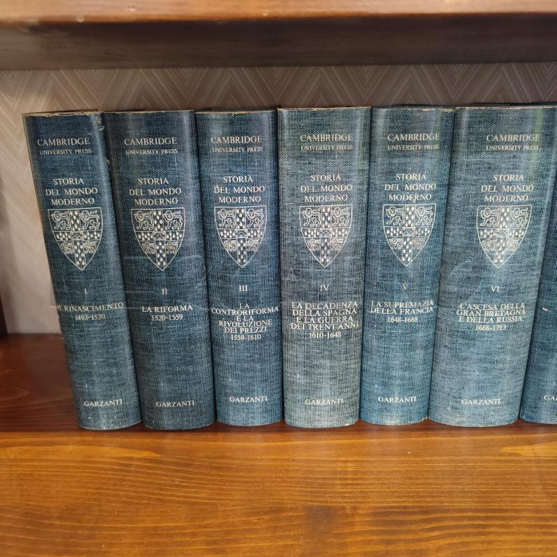 STORIA DEL MONDO MODERNO CAMBRIDGE 12 VOLUMI | Mercatino dell'Usato Corbetta 2