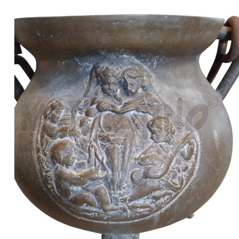 ANTICO PAIOLO TRIPODE BRONZO  | Mercatino dell'Usato Bernareggio 2