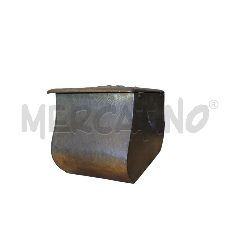 BAULE SCENE IN RILIEVO  | Mercatino dell'Usato Bernareggio 2