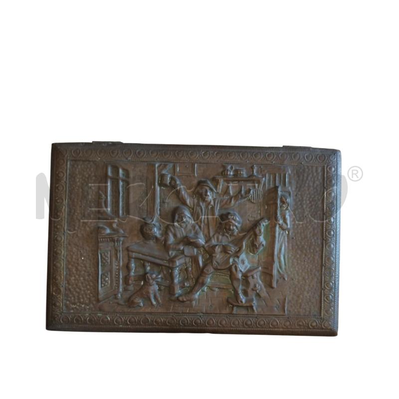BAULE SCENE IN RILIEVO  | Mercatino dell'Usato Bernareggio 5