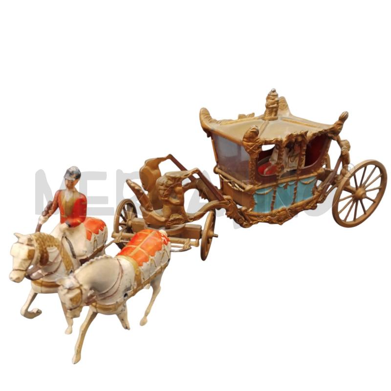 CARROZZA CON CAVALLI REGINA BRITAINS | Mercatino dell'Usato Bernareggio 3