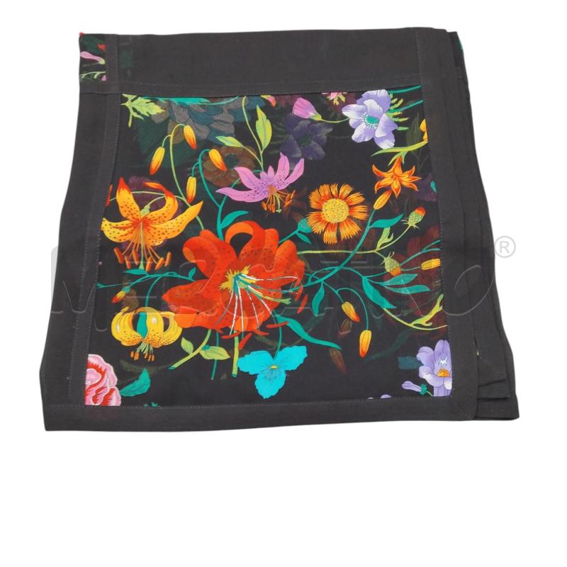 FOULARD FRANCO FERRARI NERO FIORI SETA | Mercatino dell'Usato Bernareggio 1